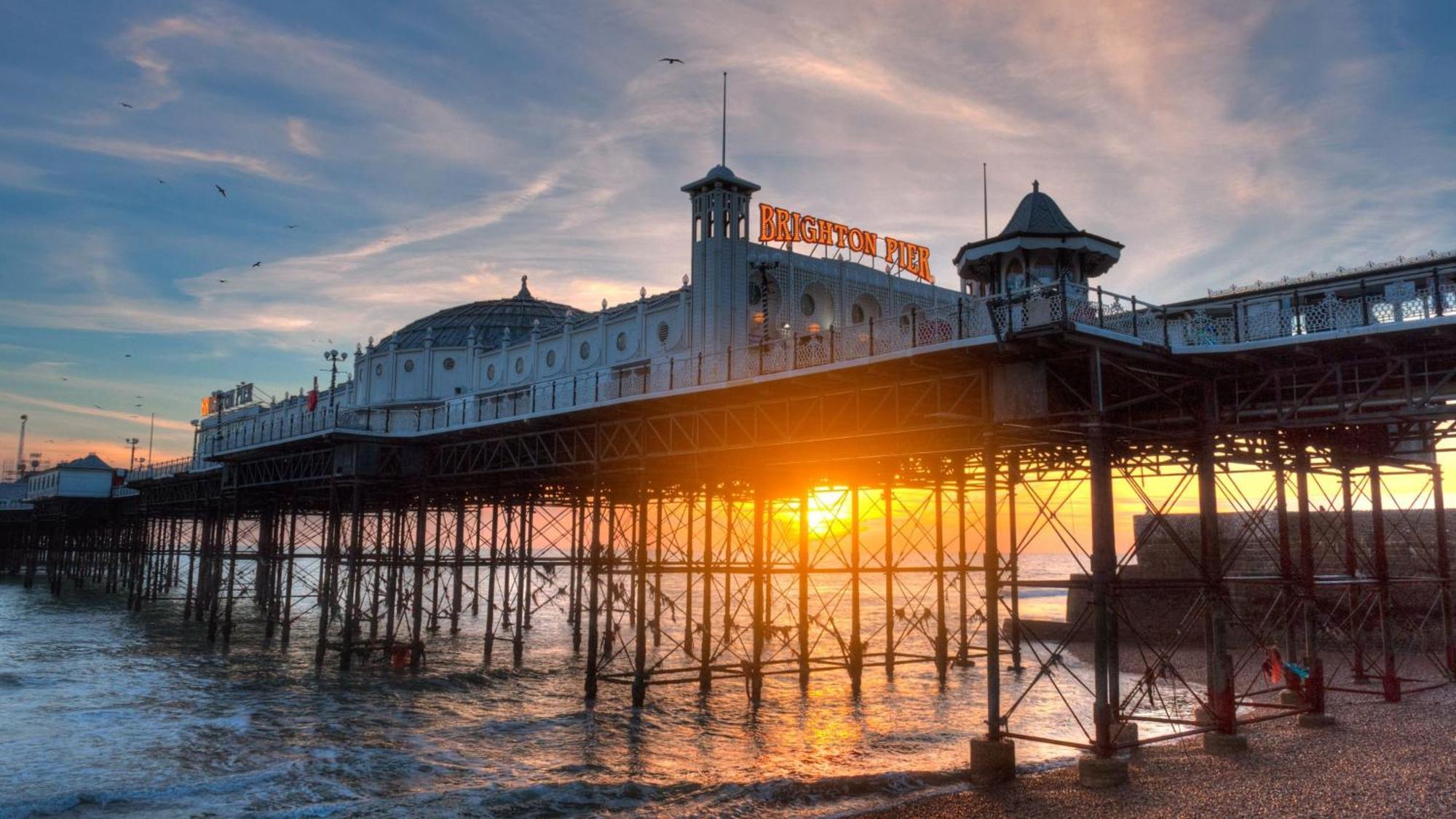 Holiday Inn Brighton Seafront By Ihg Exterior photo