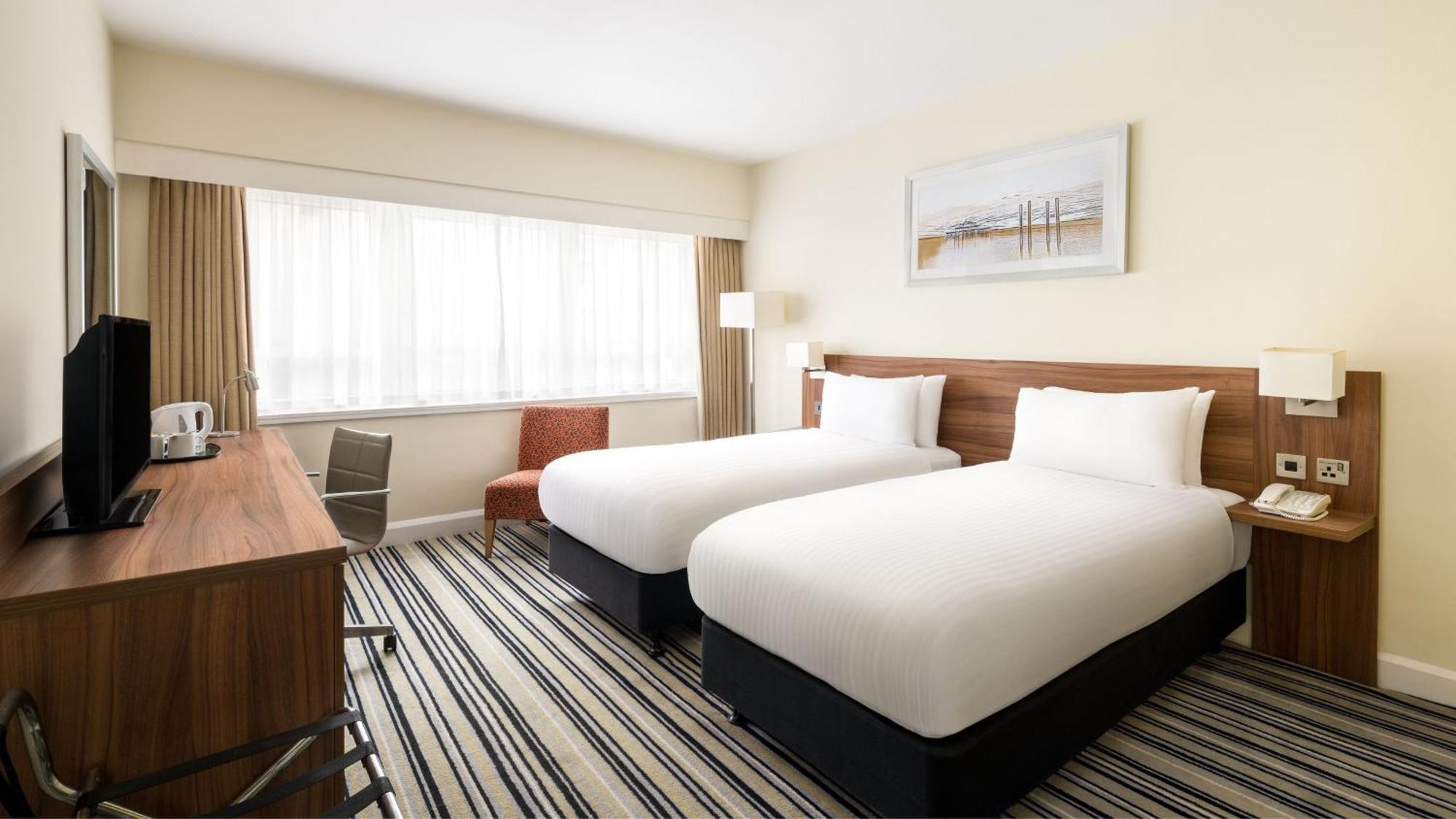 Holiday Inn Brighton Seafront By Ihg Exterior photo